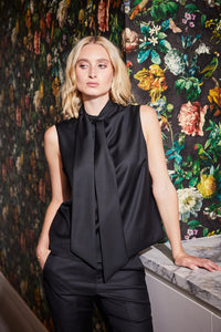 Lindsay Nicholas New York TOP Bow Blouse in Black
