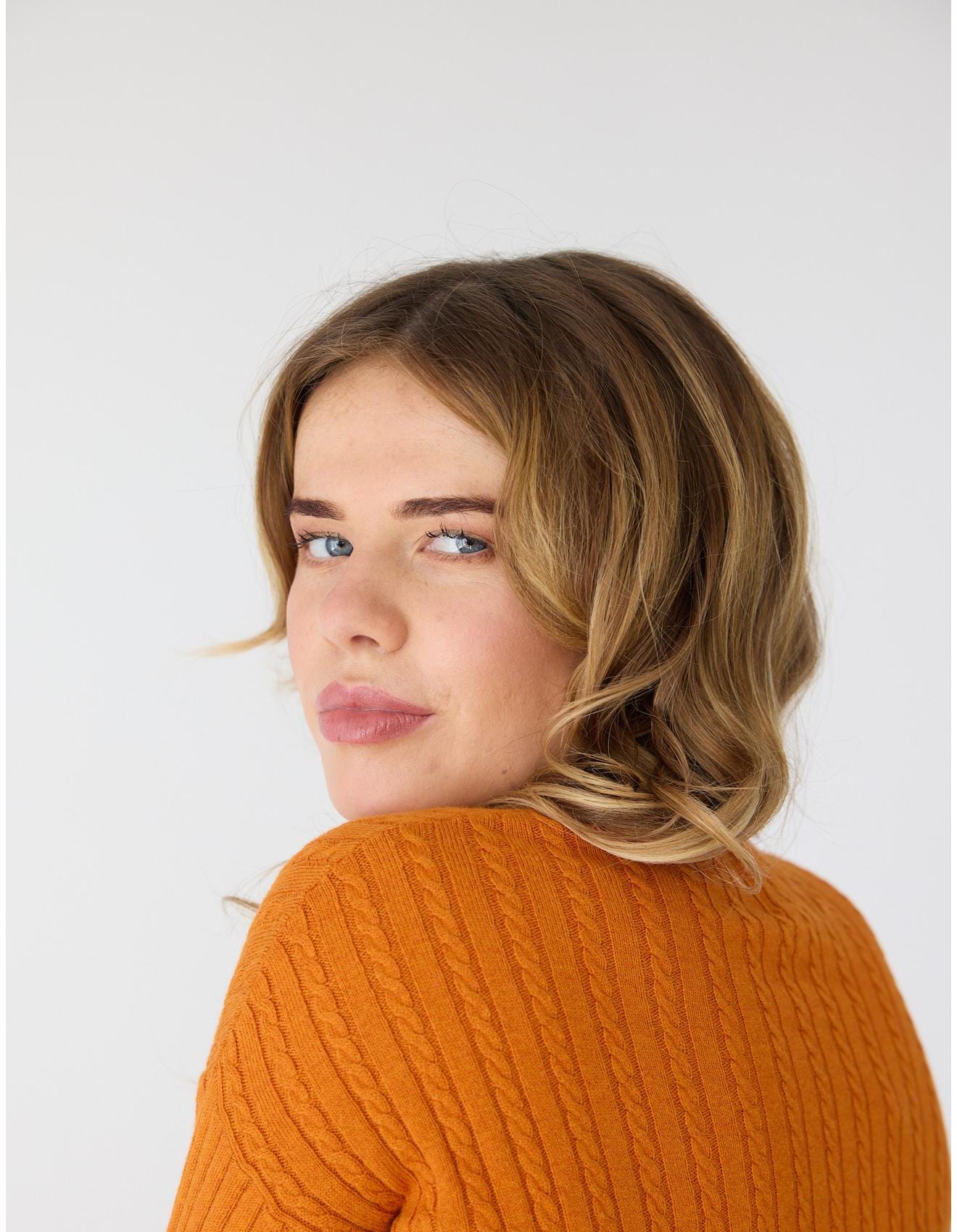 Lindsay Nicholas New York Sweaters V-Neck Cable Sweater in Orange
