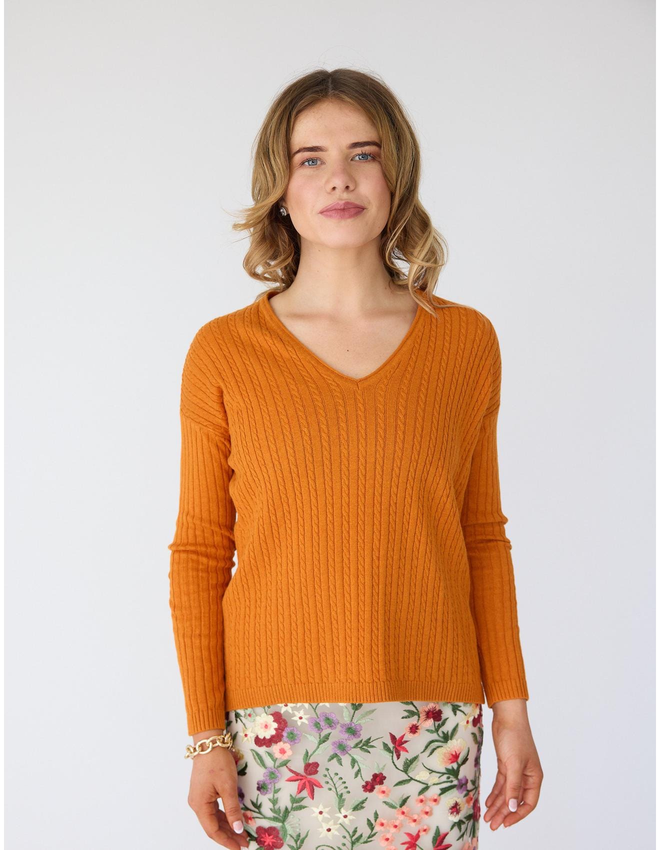 Lindsay Nicholas New York Sweaters V-Neck Cable Sweater in Orange