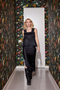Lindsay Nicholas New York Jackie Criss Cross Top in Black