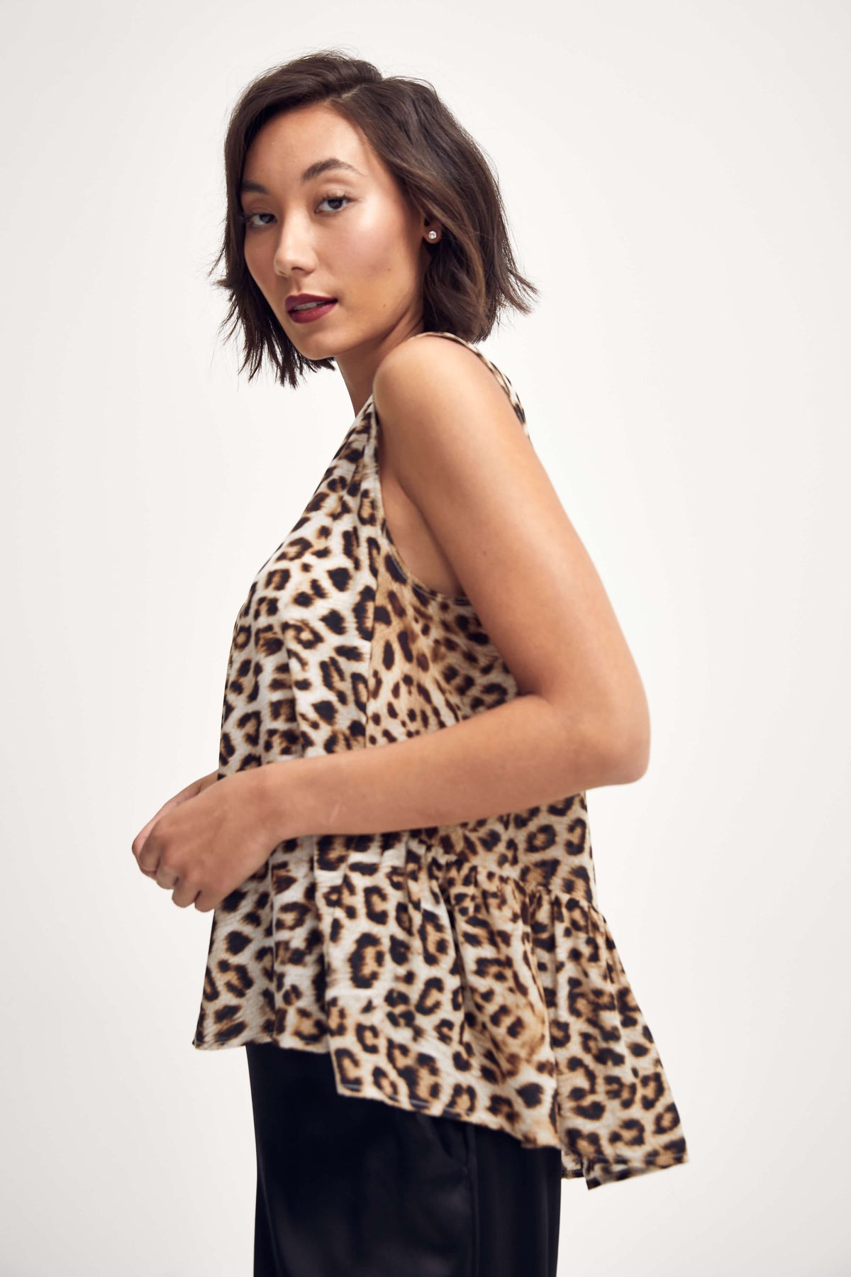 Lindsay Nicholas New York TOP Silk Peplum Top in Leopard
