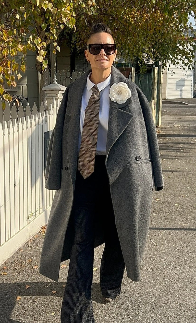 Lindsay Nicholas New York COAT Broadway Coat in Grey