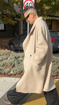 Lindsay Nicholas New York COAT Broadway Coat in Ecru
