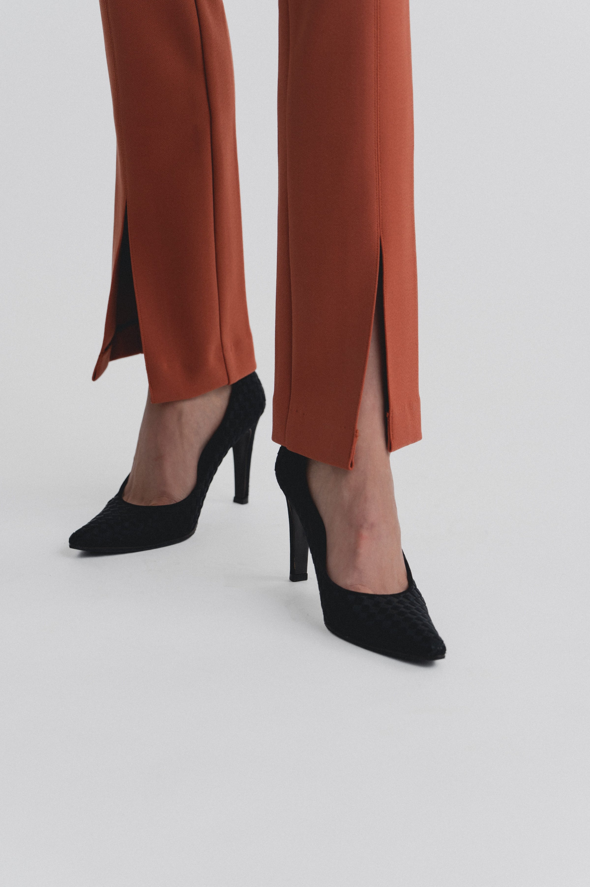 Lindsay Nicholas New York Pants Ally Pant in Toffee