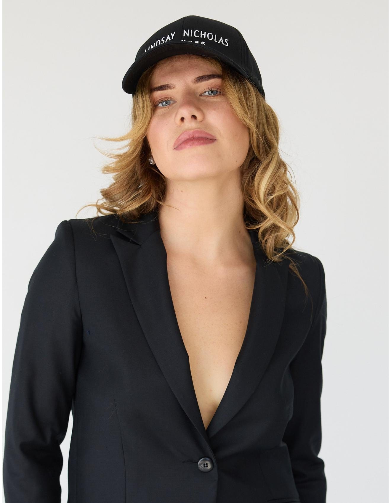 Lindsay Nicholas New York Apparel & Accessories One size Black Logo Cap