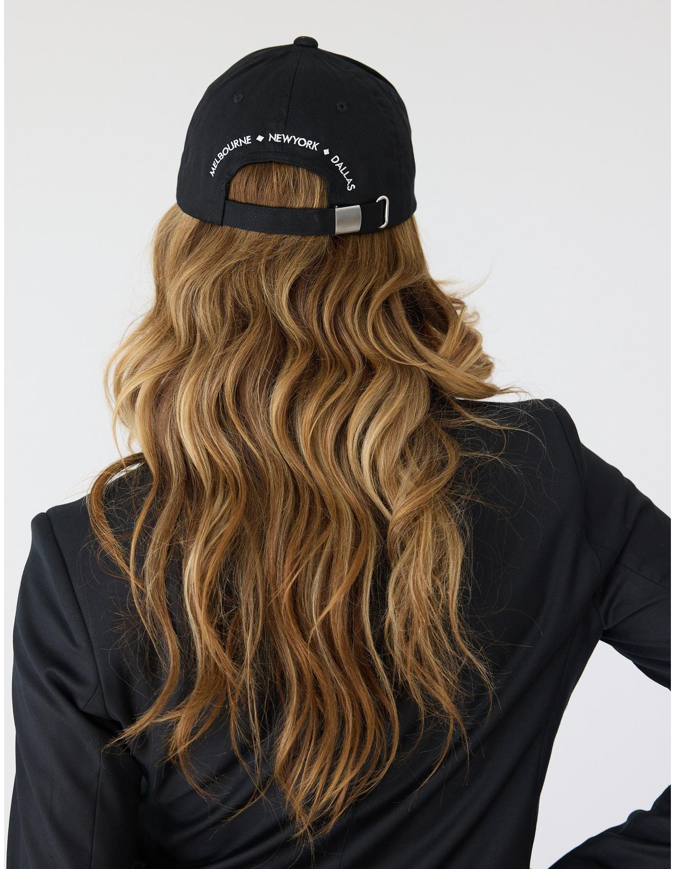 Lindsay Nicholas New York Apparel & Accessories One size Black Logo Cap