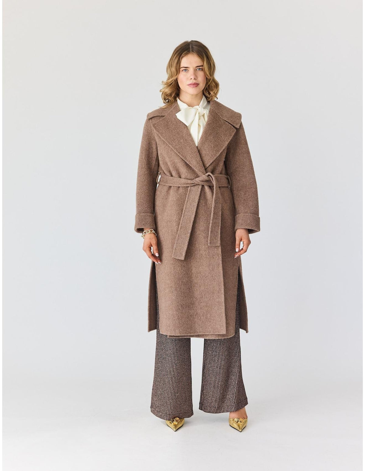 Lindsay Nicholas New York Apparel & Accessories Edwina Coat in Brown
