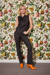 Lindsay Nicholas New York TOP Bow Blouse in Chocolate Prince of Wales Plaid