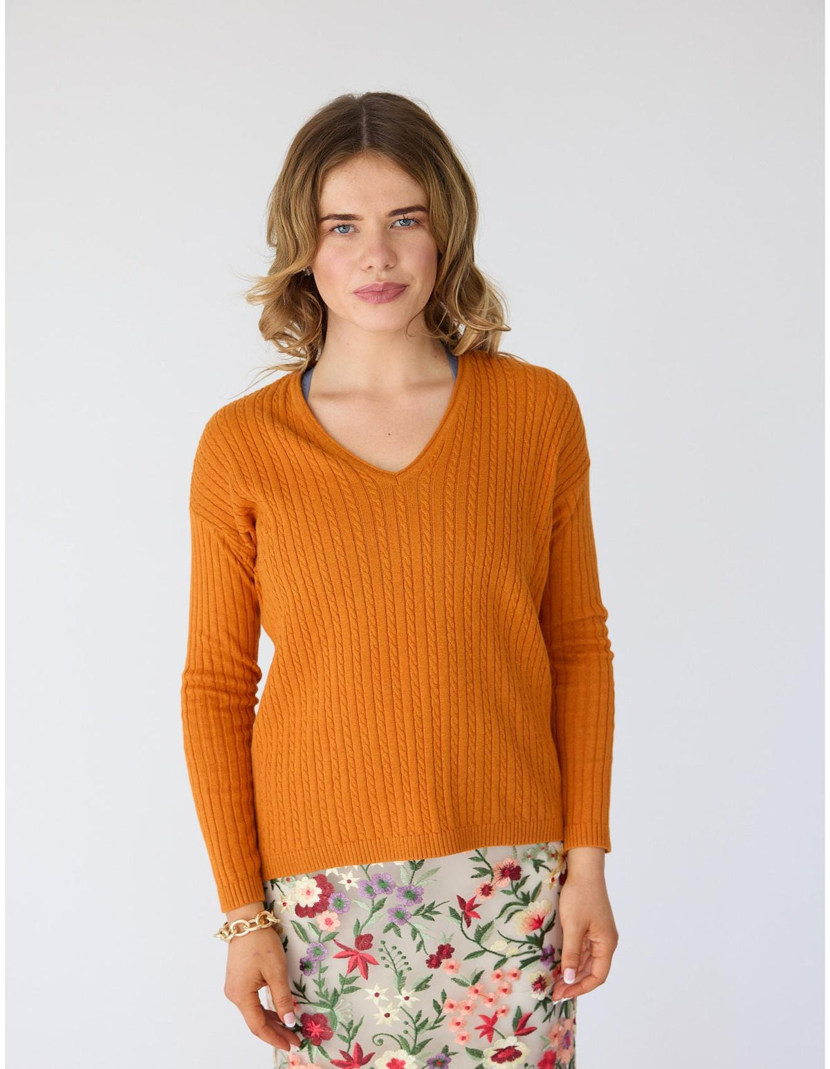 Lindsay Nicholas New York Sweaters V-Neck Cable Sweater in Orange