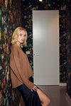 Lindsay Nicholas New York Sweaters V-Neck Knitted Sweater in Fawn