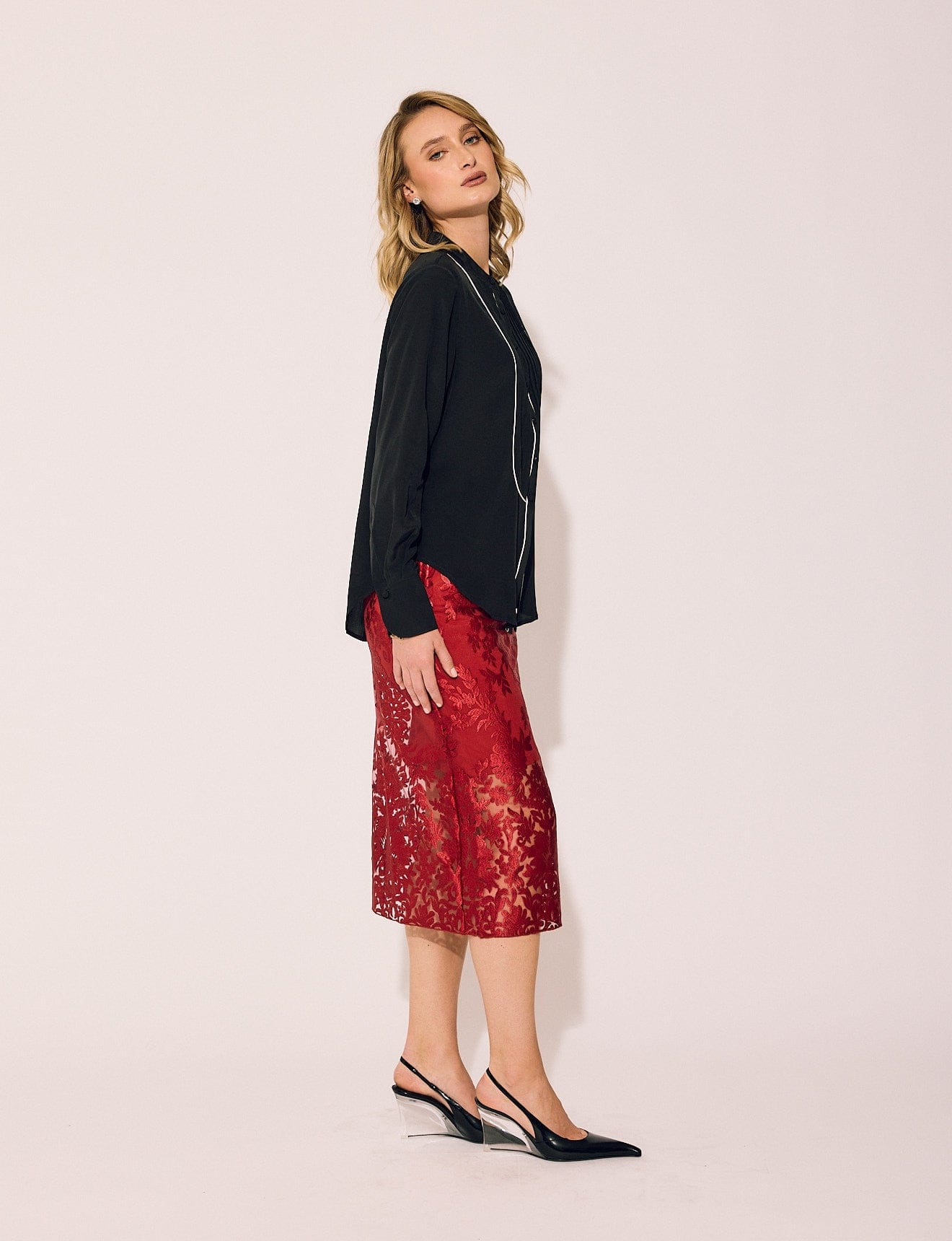 Lindsay Nicholas New York SKIRTS Lace Skirt in Crimson Rose