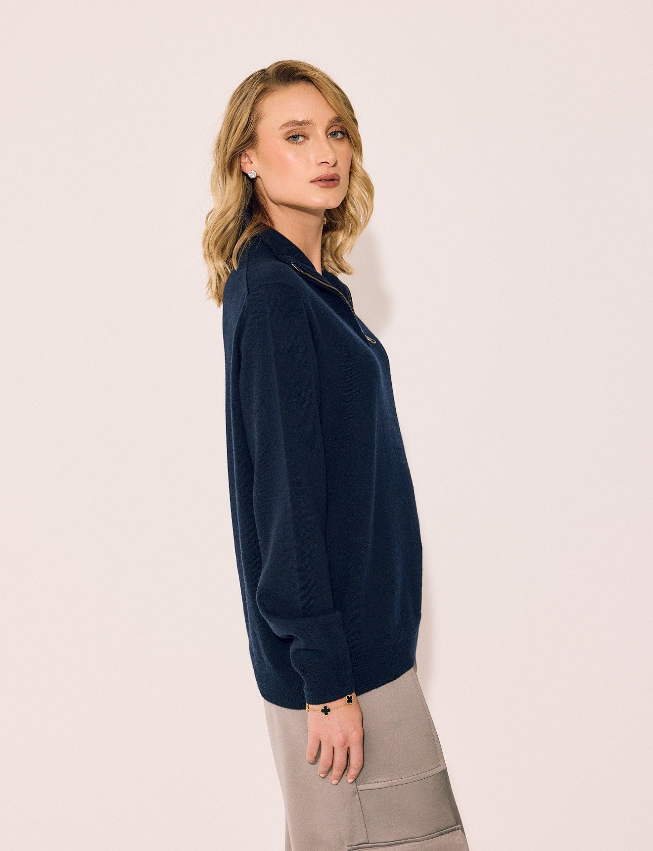 Lindsay Nicholas New York Sweaters Drew Sweater in Navy