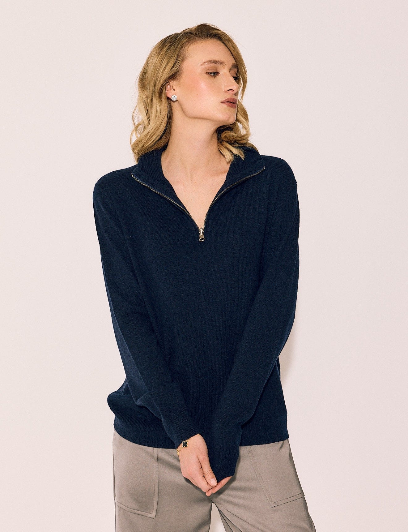 Lindsay Nicholas New York Sweaters Drew Sweater in Navy