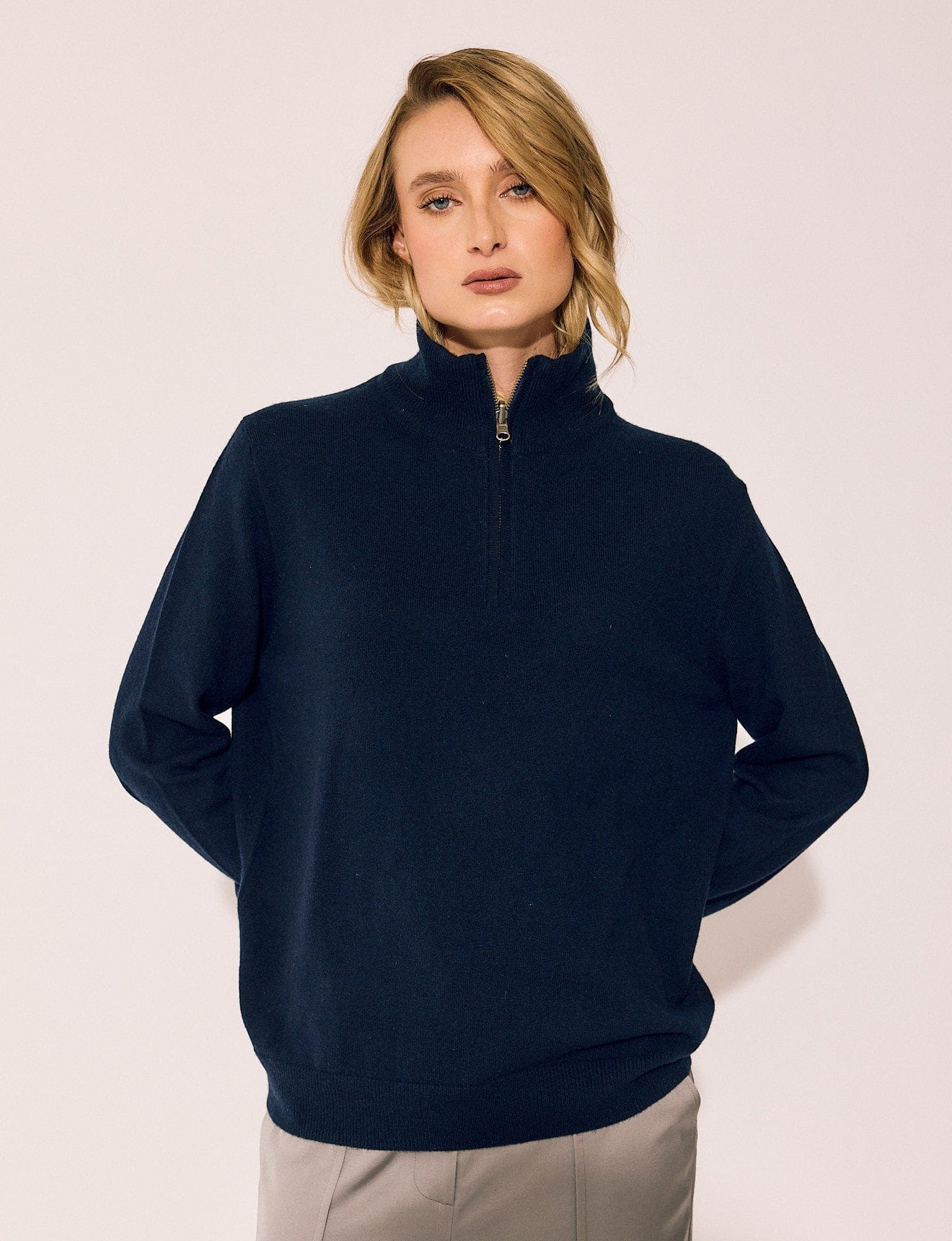 Lindsay Nicholas New York Sweaters Drew Sweater in Navy