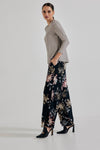 Lindsay Nicholas New York Pants Floral Jersey Knit Freya Pant