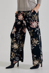 Lindsay Nicholas New York Pants Floral Jersey Knit Freya Pant