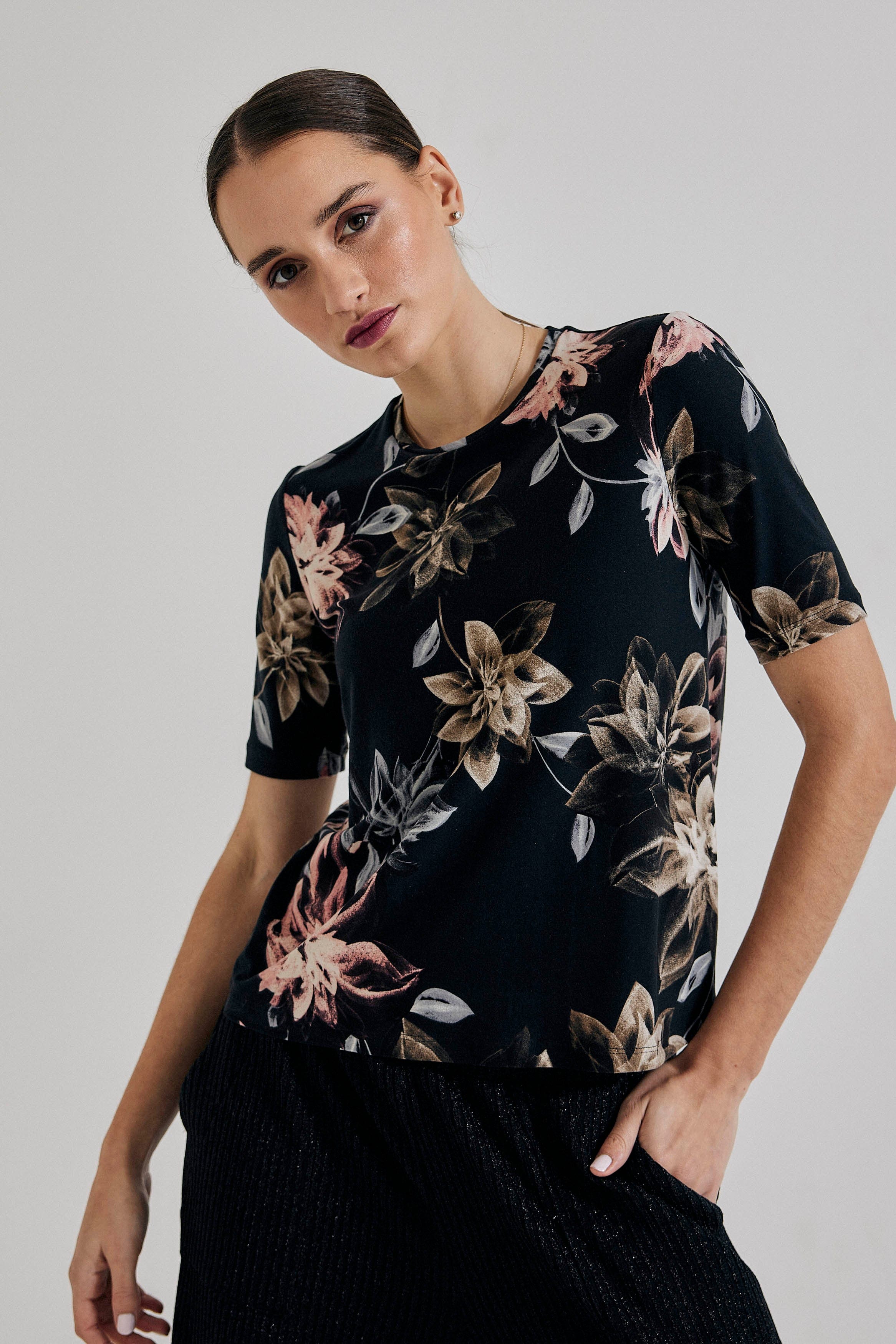 Lindsay Nicholas New York Tshirt Floral Jersey T-Shirt