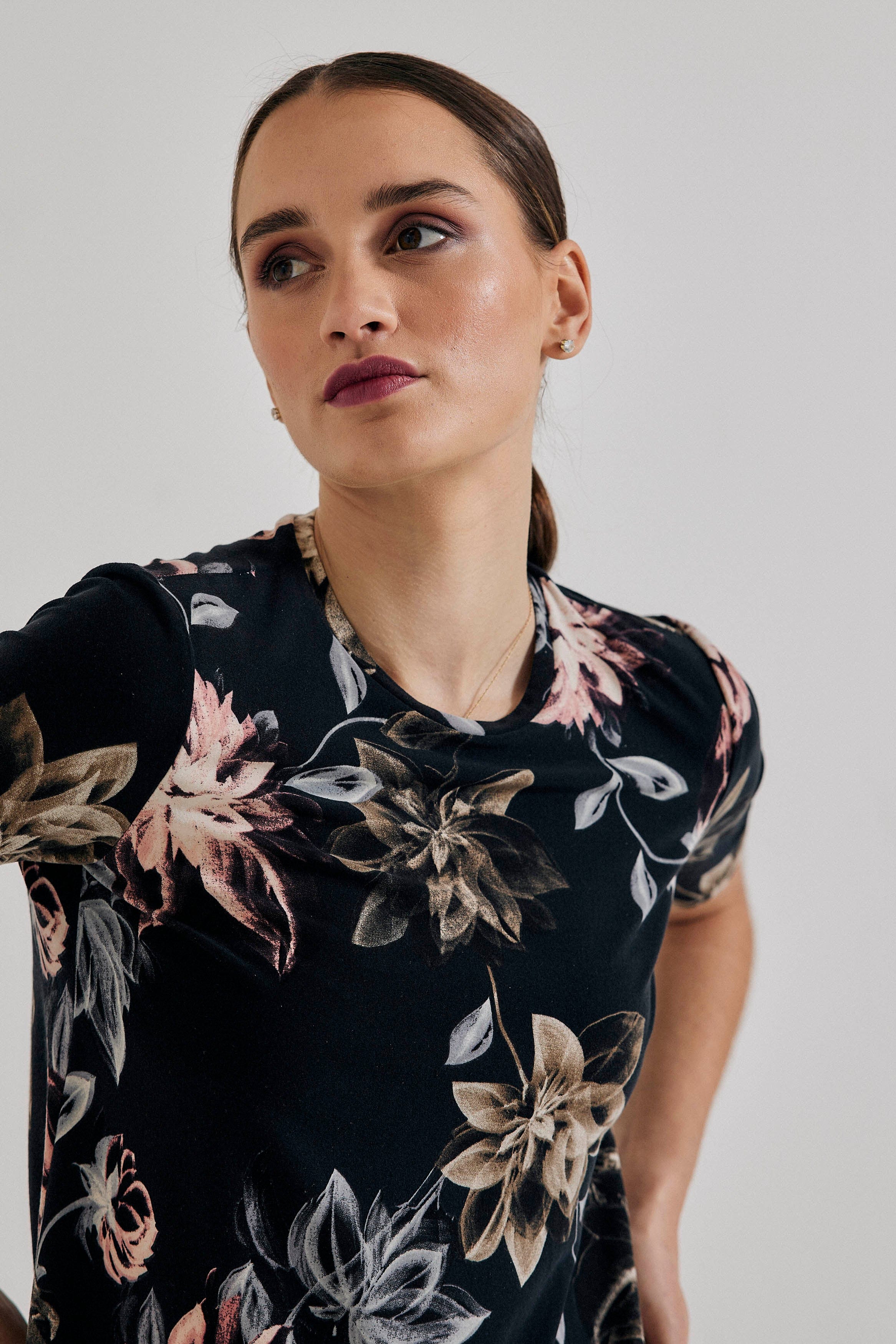 Lindsay Nicholas New York Tshirt Floral Jersey T-Shirt