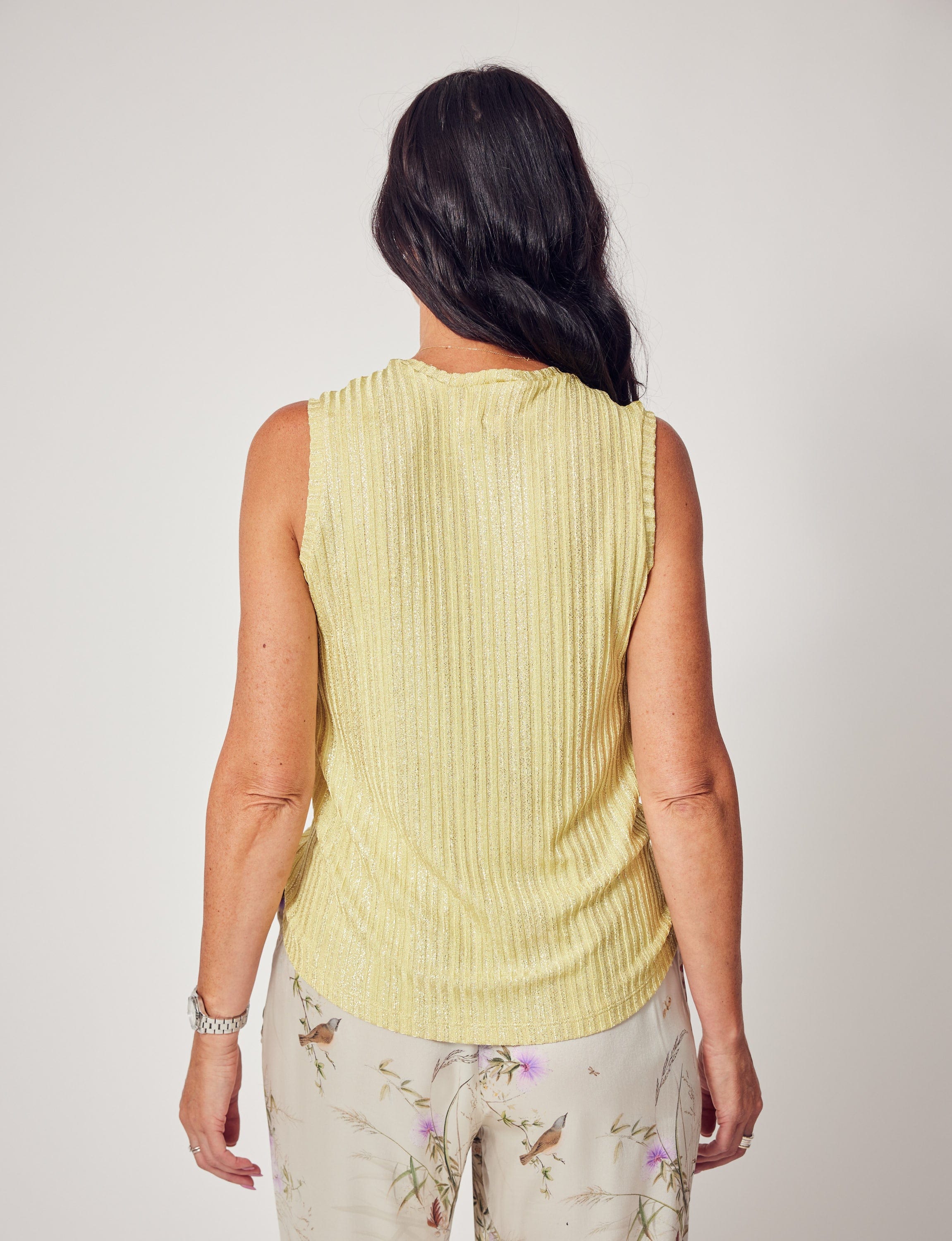 Lindsay Nicholas New York TOP Laura Sleeveless Crewneck in Sunflower Shimmer