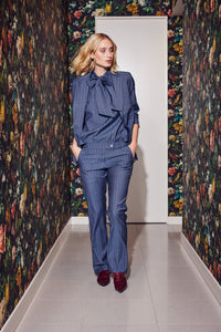 Lindsay Nicholas New York TOP Bow Blouse in Steel Blue Pinstripe