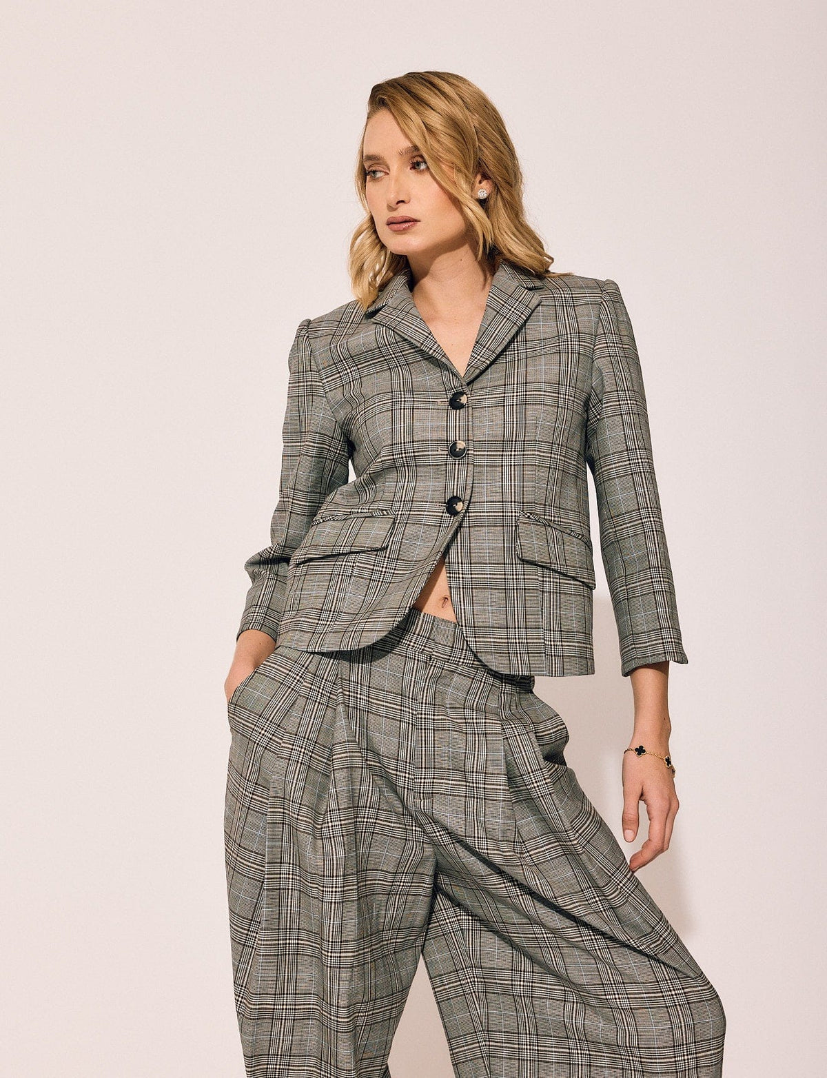 Lindsay Nicholas New York JACKETS Madison Avenue Jacket in Grey Plaid