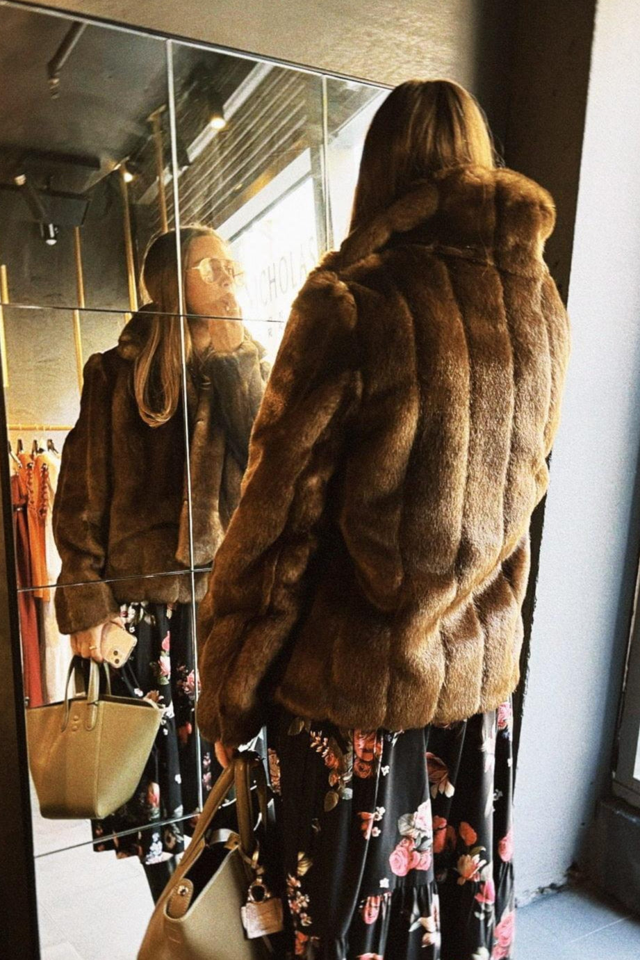 Lindsay Nicholas New York COAT Short Faux Fur Coat in Mink