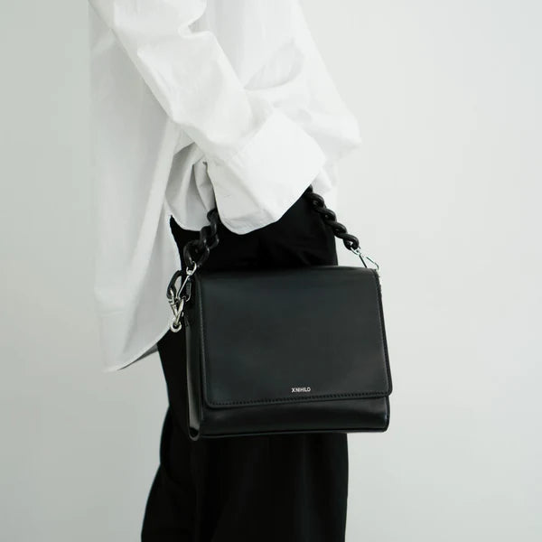 X-NIHILO Hardy Bag in Black