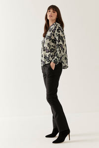 Lindsay Nicholas New York Elizabeth Trouser in Black Tropical Weight Wool