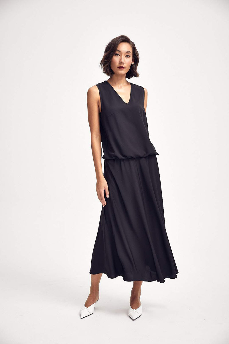 Lindsay Nicholas New York DRESS Romeo Blouson Dress in Black Recycled Poly
