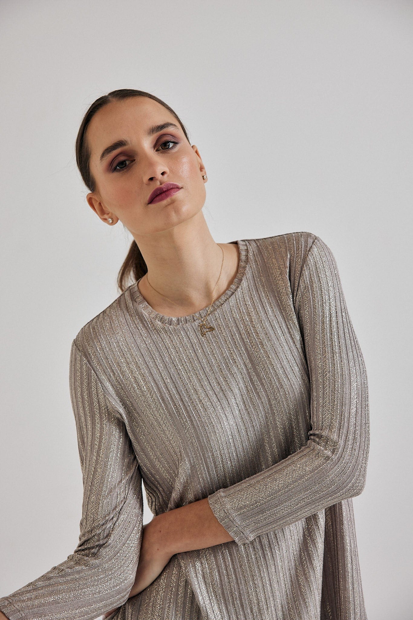 Lindsay Nicholas New York TOP Laura Crew Neck in Antique Shimmer