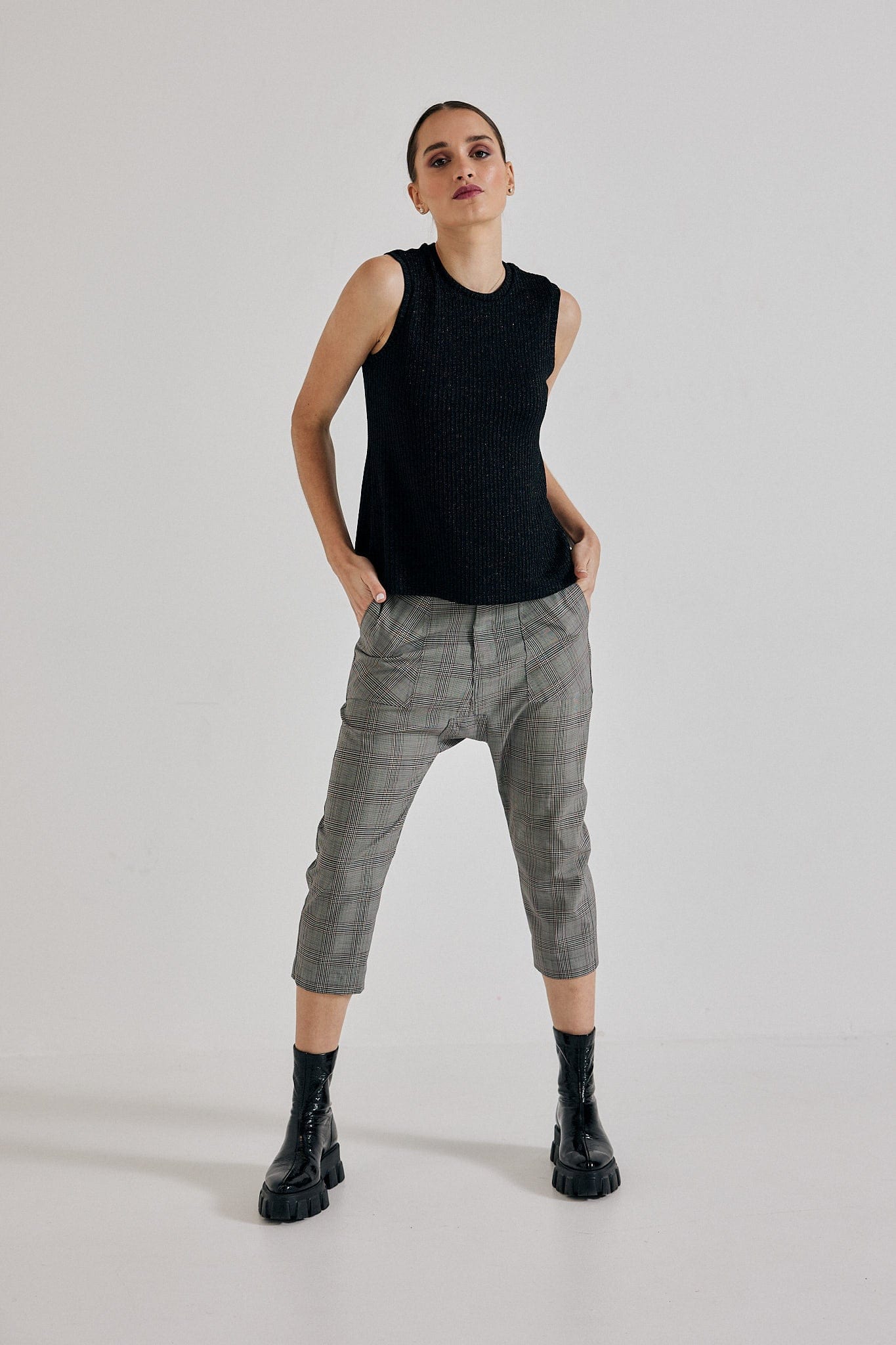 Lindsay Nicholas New York Pants Maverick Drop Crotch Pant in Grey/Burgundy Check