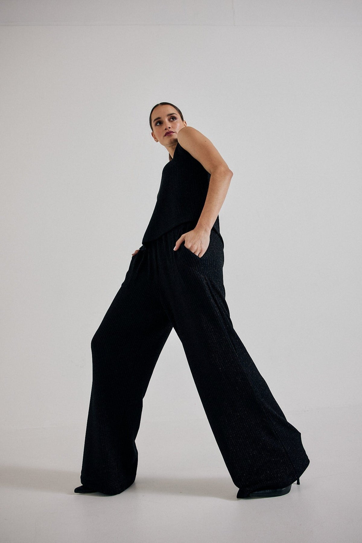 Lindsay Nicholas New York Pants Disco Glitter Pant in Black