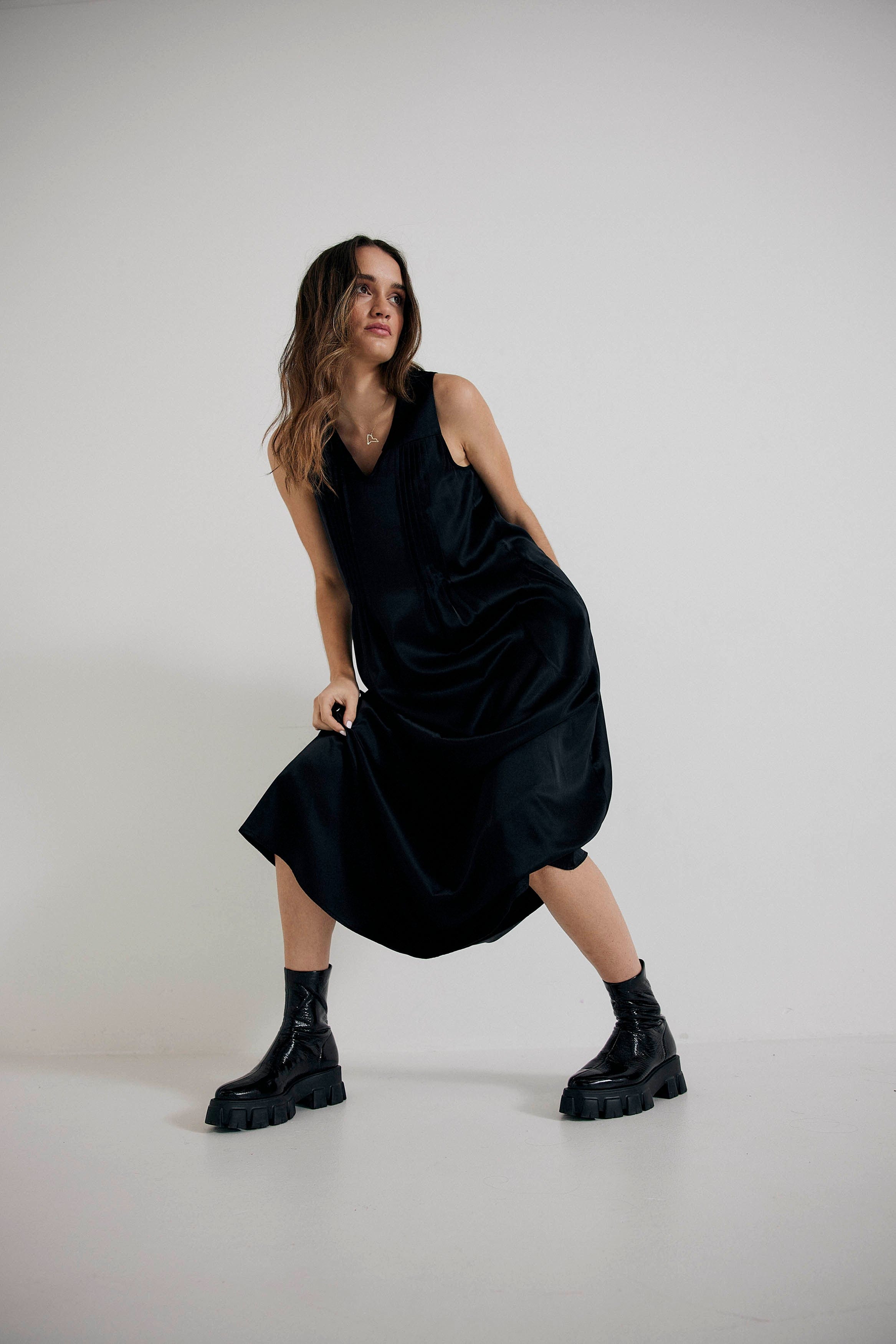 Lindsay Nicholas New York DRESS Maxi Dress in Black Silk