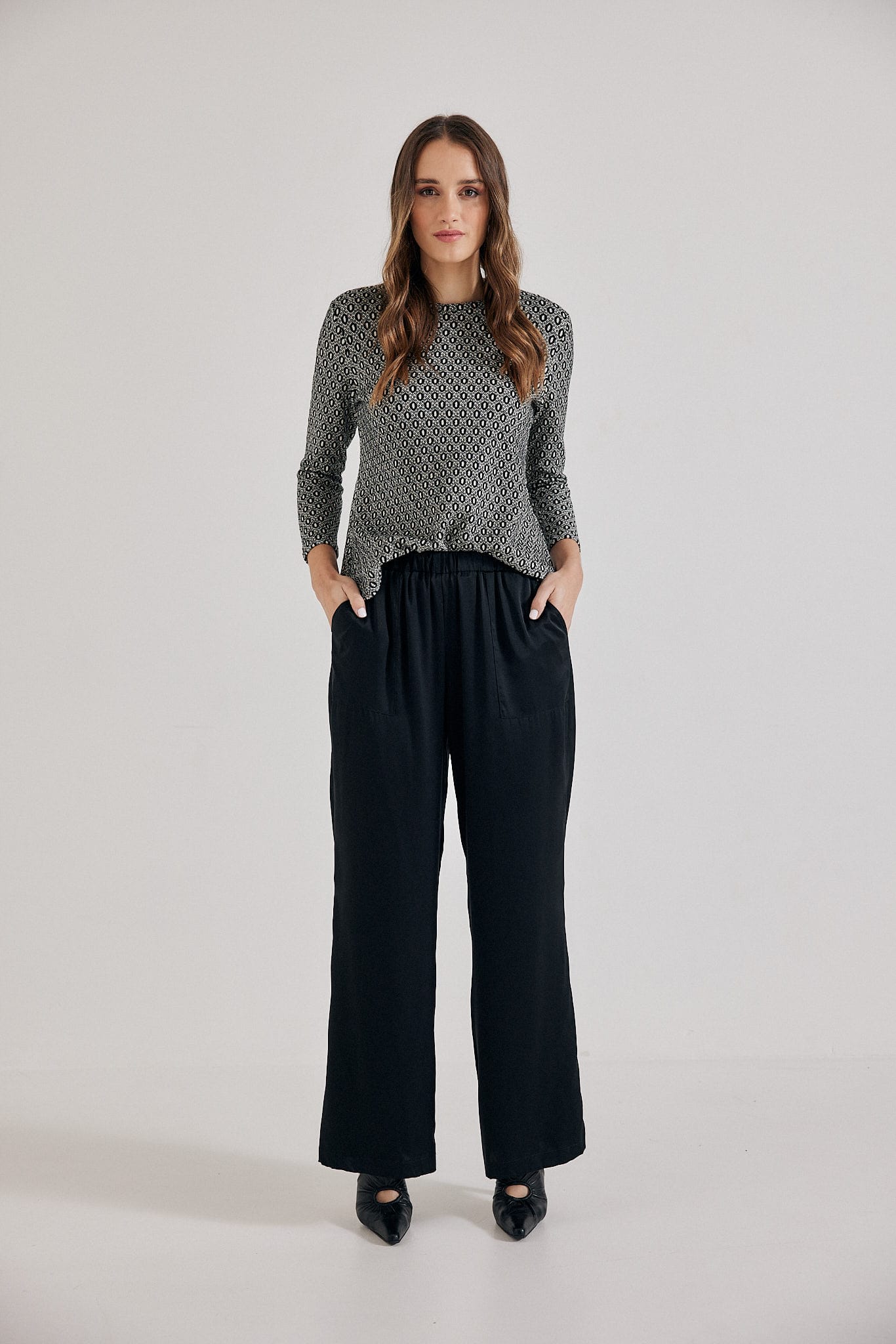 Lindsay Nicholas New York pants Freya Pant in Black