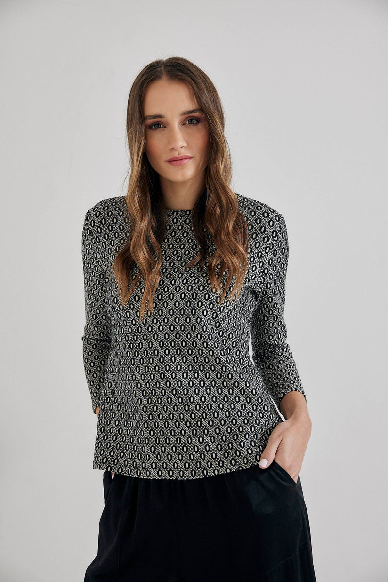 Lindsay Nicholas New York Shirts & Tops Crew Neck in Cream Casino Viscose