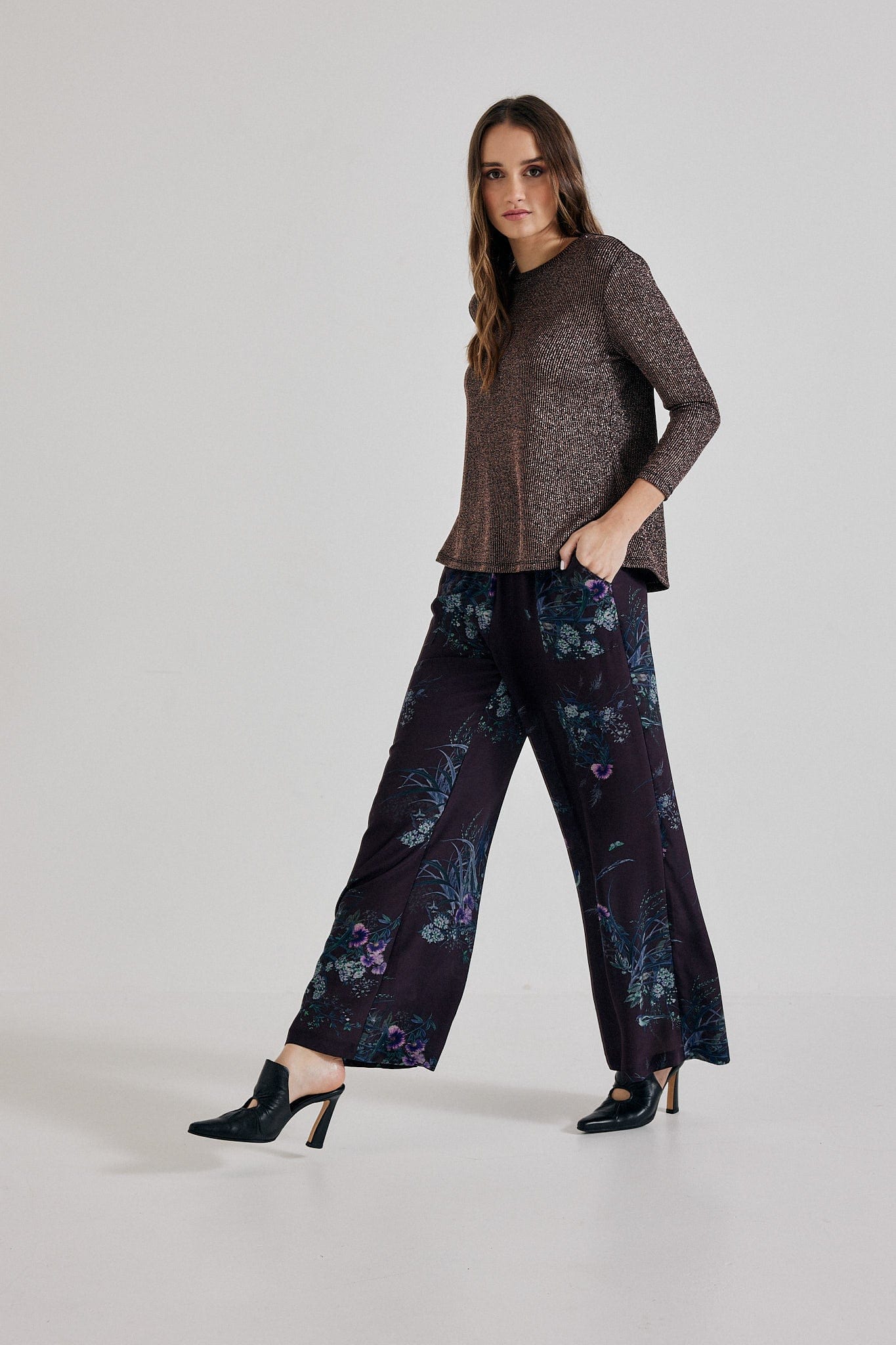 Lindsay Nicholas New York Pants Freya Pant in Plum Bird Fleur Silk