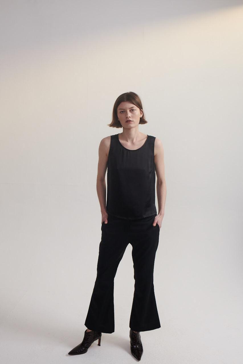 Lindsay Nicholas New York TOP Silk Shell in Black